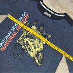 Smithsonian National Museum of National History Giraffe shirt size medium Blue Photo 2