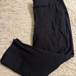 Torrid  Classic Black Capri Pocket Legging - size 1 Photo 0