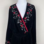 Victoria's Secret Collection Robe Medium Black Velvet Embroidered Floral Satin M Photo 1