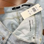 7 For All Mankind NWT Women's Uhr Cropped Jo Jeans size 31 Photo 5
