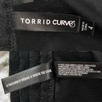 Torrid  Floral Embroidered Mesh Underwire Bra 4X 26 Black Fuchsia Photo 8