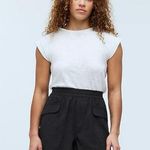 Madewell Womens Pull-On Cargo Shorts in Black Softdrape Photo 0