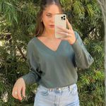 EXPRESS green soho V-neck sweater sz small Photo 3