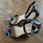 Brash  Metallic Embroidered Floral Pattern 4" Block Photo 1