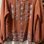 Savannah Jane Rust Tone on Tone Embroidered Top Keyhole Back Sz M LN Size M Photo 1