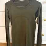 Lululemon  Long Sleeve Swiftly Tech Green Photo 0