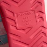 Totes Sandals Everywear Flip Flops Thong Waterproof Beach Pool Travel Corals Pink Size 9 Photo 4