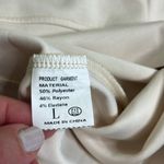 Cream Sleeveless Half Photo 7