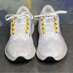 Nike  Air Winflo 10 Women's White Running Shoes Size 9 Photo 4