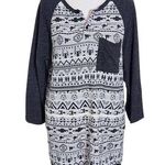 Black and White Print Baseball Tee Size Medium Women's Star Wars Top Photo 0