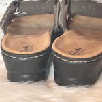 Clarks Brown Leather Mules with Comfort Footbed size 10M adjustable Velcro strap Photo 5