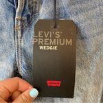 Levi's NWT Levi’s Premium Wedgie Icon Fit in Shut Up Wash Photo 7