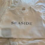 The Seaside Style  Seaside Sweatshirt  Photo 0