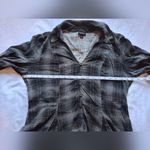 Torrid Gray & Black Plaid Fit & Flare Blouse Size 0 (Large) Bell Sleeves Photo 4
