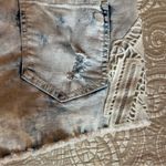 Jessica Simpson Cherish Lace Applique Cutoff Jean Shorts Acid wash Womens sz 27 Photo 2