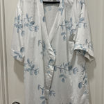 Birdy Grey White Blue Eucalyptus Robe. XS/S. Missing Tie Photo 0