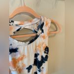 SO  Women’s Athletic Twisted Tank Medium Tye Dye Photo 5