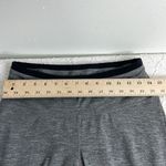 prAna  Capri Gray Leggings size Medium Photo 9