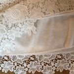 Simplee Apparel HP💝Simplee Crochet lined white Lace l/s blouse sm Photo 3