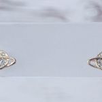 Stud Earrings Photo 0