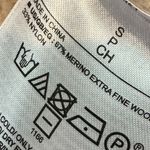 Banana Republic  Colorblock Thick Weave Sweater Pullover V-Neck Stretch Small Photo 11