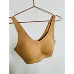 HONEYLOVE Nude Women’s NEW Sportsbra Cloudfuse Bra size 38 B/C NWT Tan Photo 1