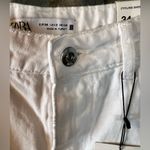 ZARA Distressed Jean Shorts Raw Hem White Sz 2 Denim Bermuda NWT Spring Preppy Photo 5