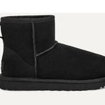 UGG Classic Mini II Boot Color: Black Size 8 Photo 0