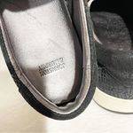 Johnston & Murphy  Womens 7M Slip-on Textile Leather Snakeskin Pattern Sneaker Photo 6