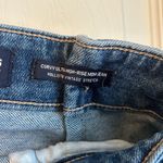Hollister  Curvy Ultra High Rise Mom Jeans - 3R Photo 5