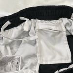 Nike  Womens Dri-FIT Tempo Mid-Rise Brief-Lined Running Shorts XS Black White Photo 10