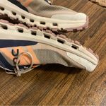 on cloud  Navy Blue and Orange Running Shoes size 7.5 Photo 6