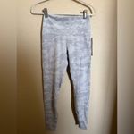 Lululemon  Wunder Under HR 28“ Tight Size 8‎ Incognito Camo Jacquard Alpine White Photo 3