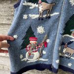 Victoria Jones  size PM knitted winter holiday theme vest. Photo 5