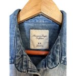 American Eagle Denim Long Sleeve Button Front Shirt Women’s Size Medium Photo 4