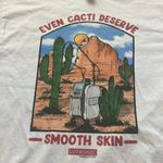 LUTRONIC SKIN CARE DESERT CACTUS PROMO TEE White Size M Photo 2