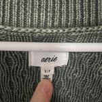 American Eagle Sweater Photo 2