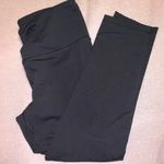 Victoria's Secret Knockout Capri Legging Photo 0