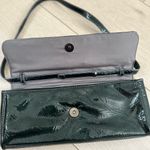 The Limited  Woman Hand Shoulder Hand Bag Zipper Green Photo 3