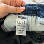 Kenzie Jeans Vintage Luxe The Short Medium/Dark Wash Stretchy Size 12 Blue Photo 5