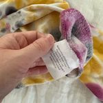 Ivory Ella  Women’s Tie Dye Medium Cropped Sweatshirt Photo 4