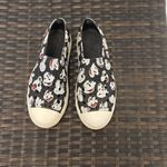 Mickey Mouse natives shoes women’s size 7 Black Photo 2