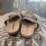 Minnetonka Daisy Leather Suede Fringe Sandals Photo 1