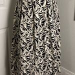 A New Day  Elegant Black and White Leaf  Print maxi Dress size 4 Photo 2