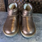 Arizona Jeans Arizona Metallic Rose Gold Shearling-like Lined Booties Size 6 Photo 1