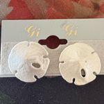 Vintage Gi Gi Sand Dollar Earrings w/ Original Card 80s–90s Coastal Silver Photo 4