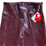 Spanx NWT Faux Patent Leather Leggings
Burgundy Small Petite Photo 4