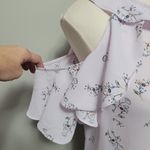Belle Sky lavender floral ruffle cold shoulder blouse size small Photo 2