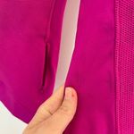Under Armour Knit Full Zip Hooded Jacket Size small in Fuschia Photo 4