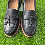 Clarks Westlynn Bella
Black Leather Women's Loafers Size 6 Photo 1